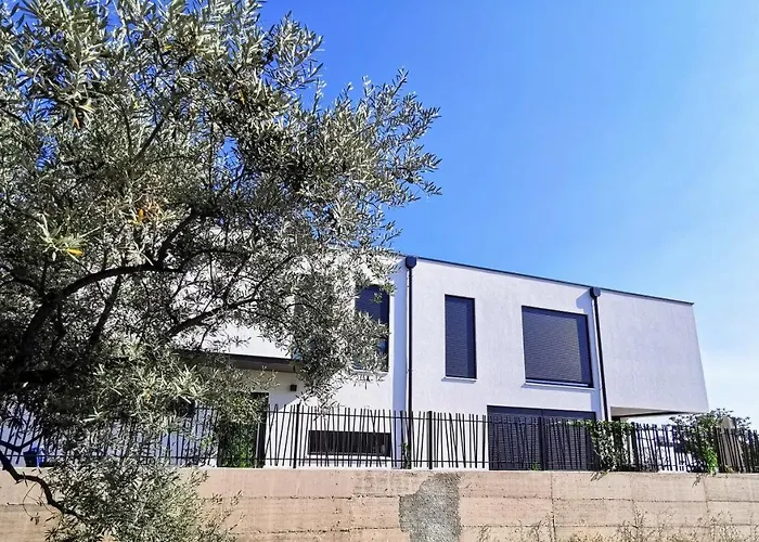 Holiday House Sukosan Zadar